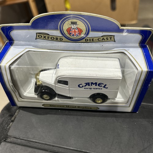 Oxford diecast camel racing - oxford,